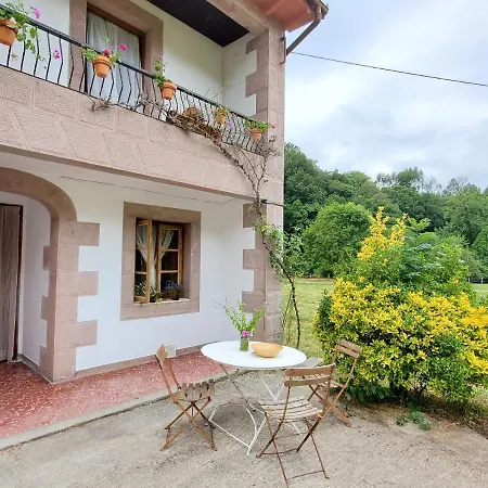 Casa De Valles En Rionansa Chalé Puentenansa